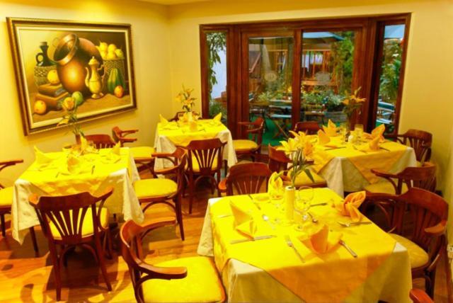 Casona Real Hotel Богота Экстерьер фото